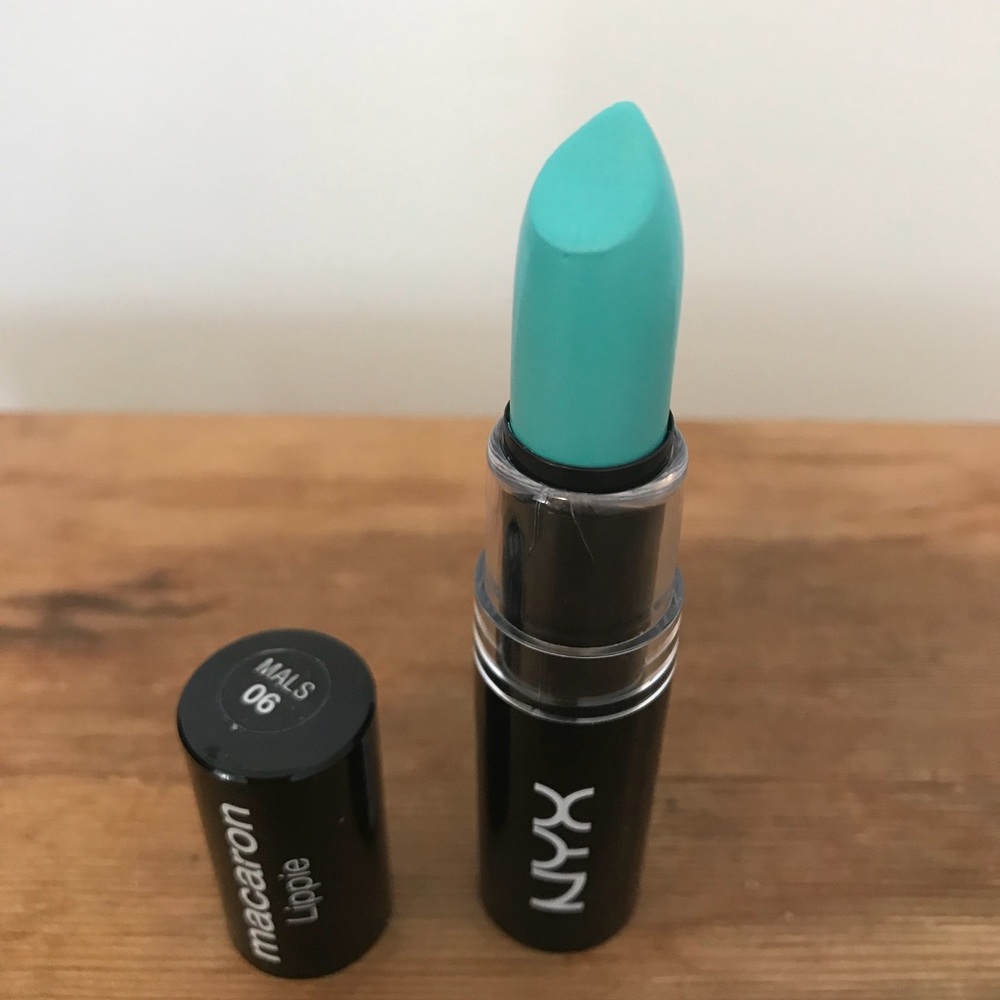NYX lipstick turquoise greenish bluish